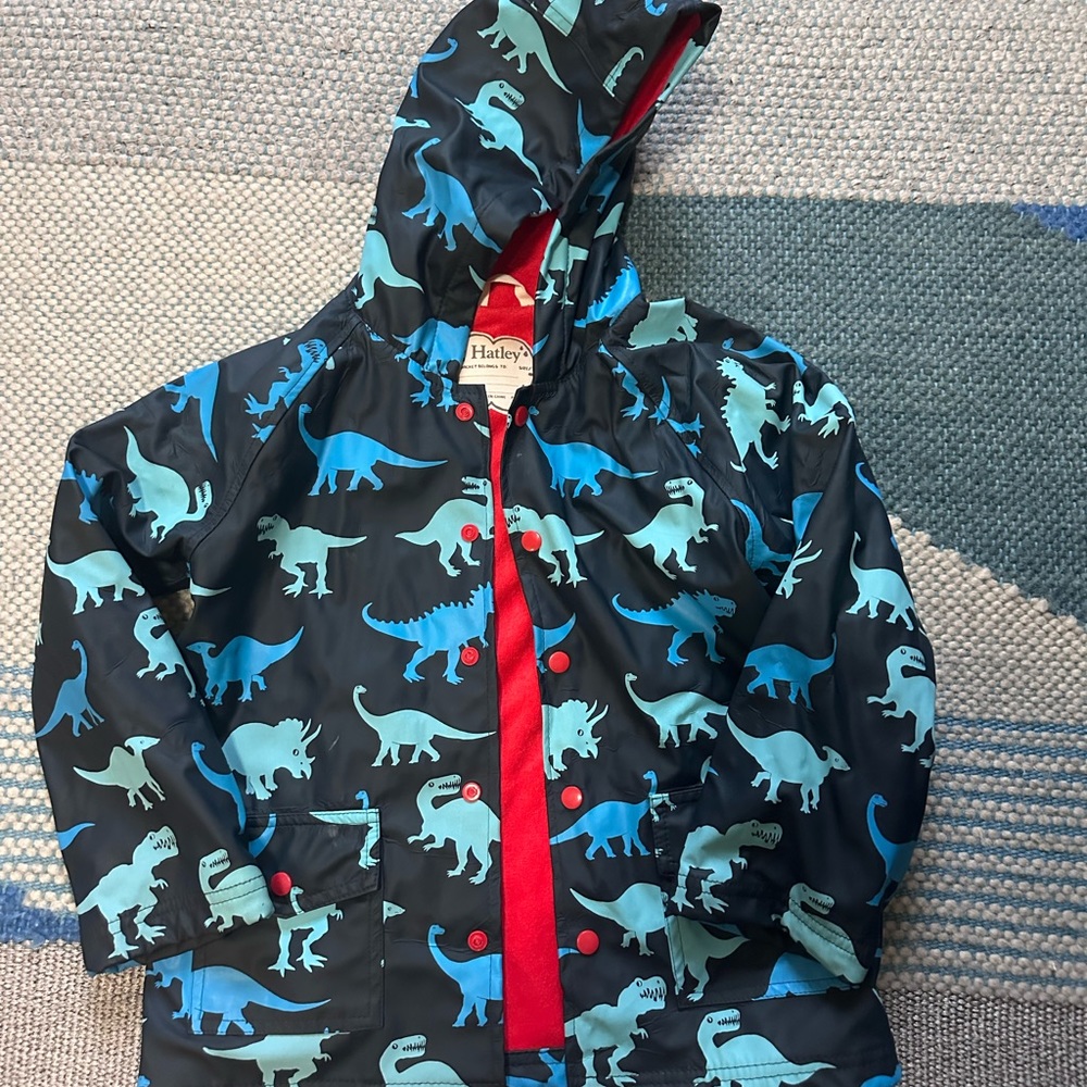 Hatley kids raincoat 7